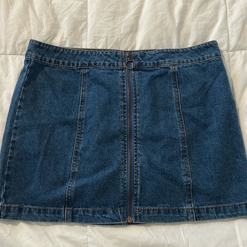 Forever 21 Zip Front Denim Skirt